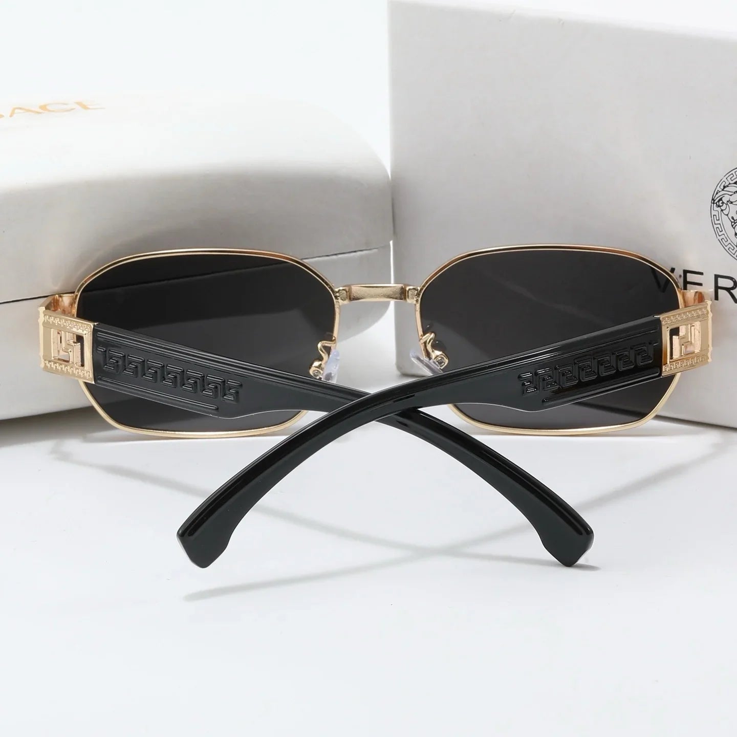 Fashion hot 4 color sunglasses 4218