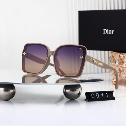 4 colors New hot HD lenses Full frame design sunglasses 0911