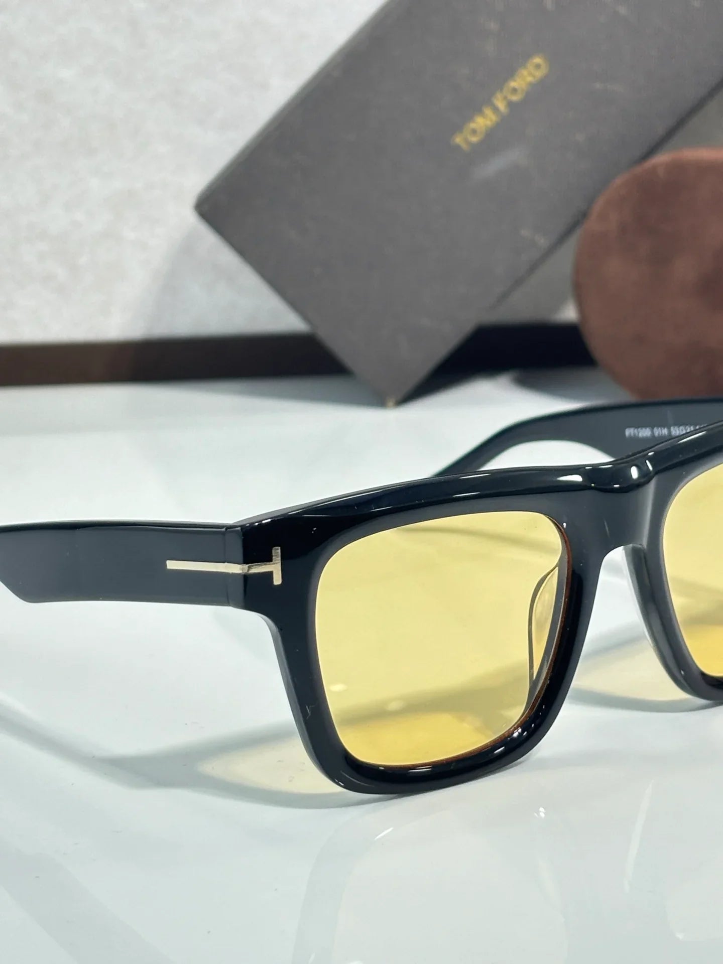 Fashion hot 6 color sunglasses 012302