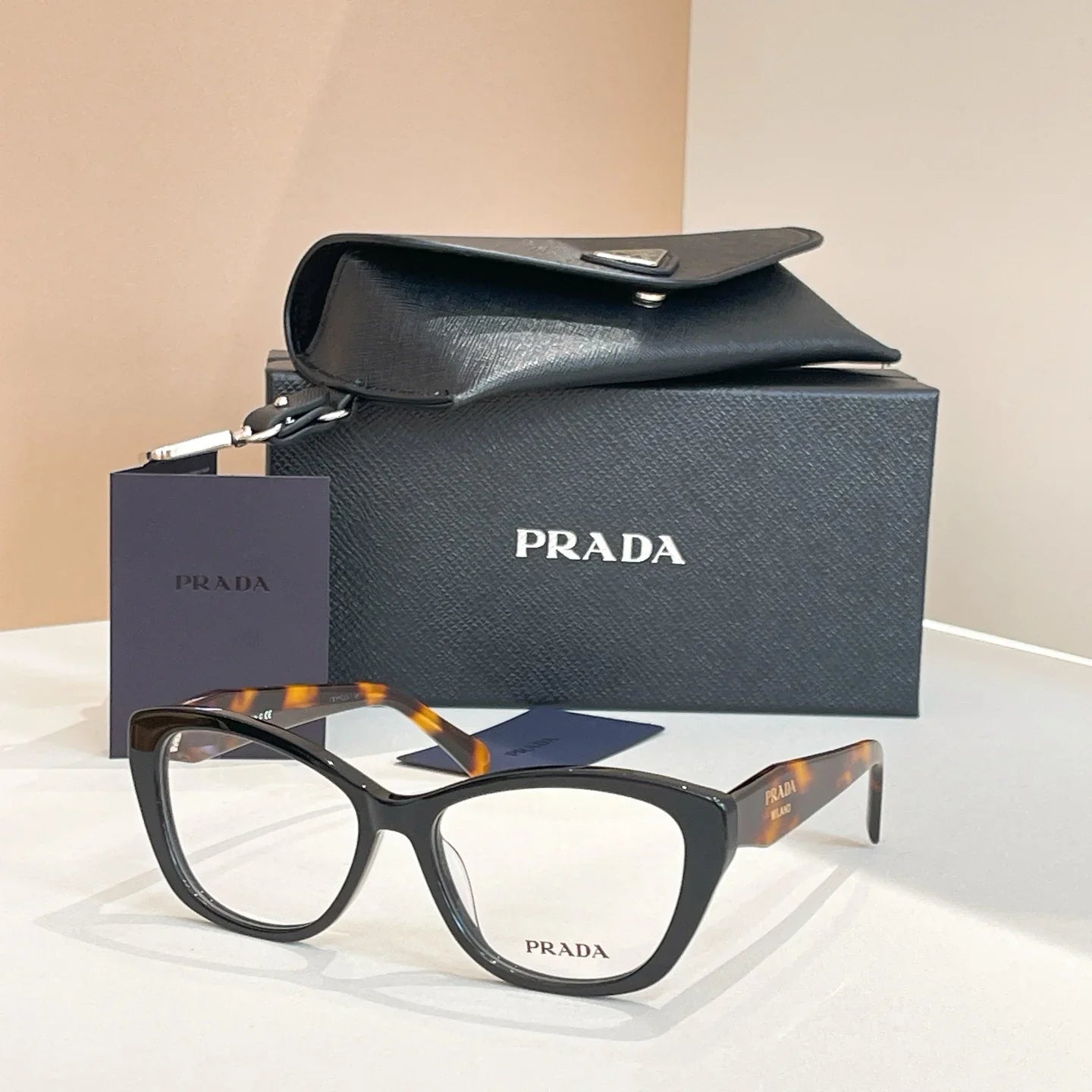 Fashion hot 4 color glasses