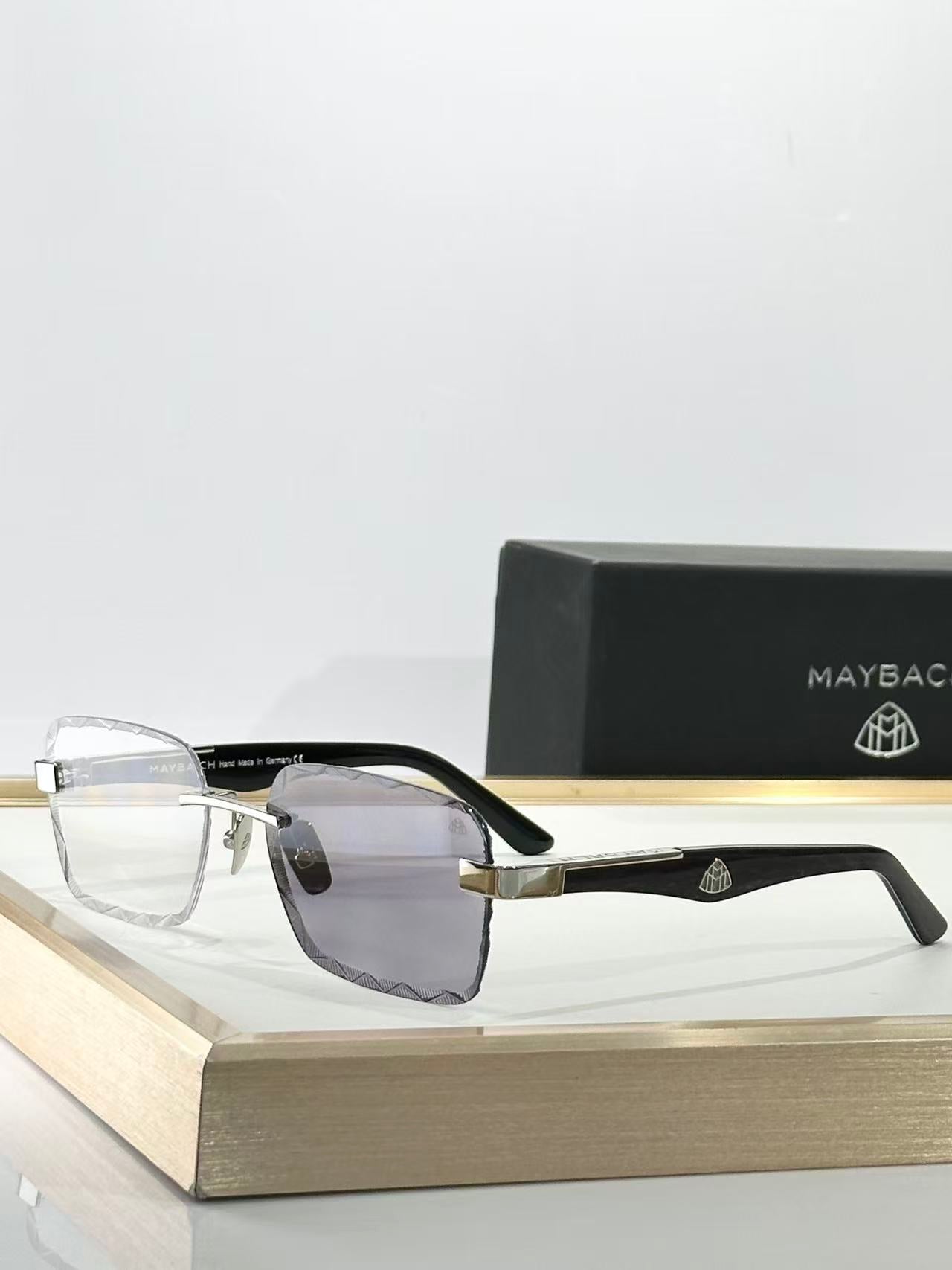 8 Colors Hot Sunglasses  19954