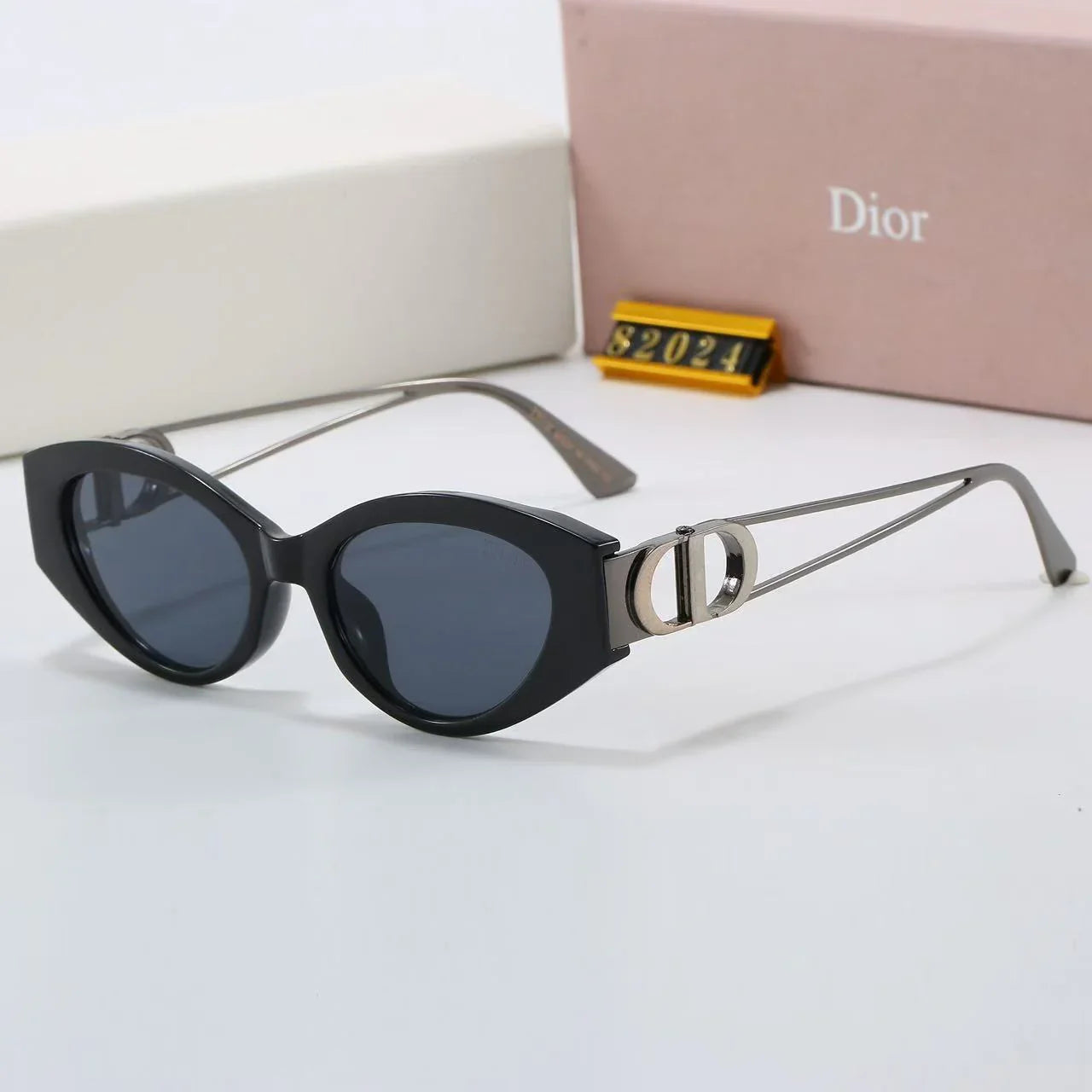 Fashion hot 7 color sunglasses 82024