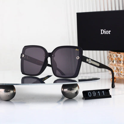 4 colors New hot HD lenses Full frame design sunglasses 0911