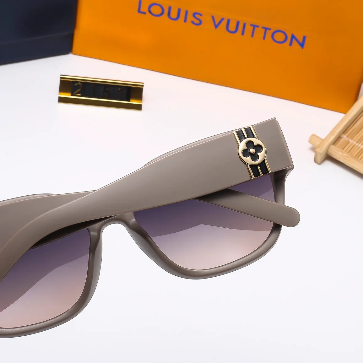 Fashion hot 5 color sunglasses 2151