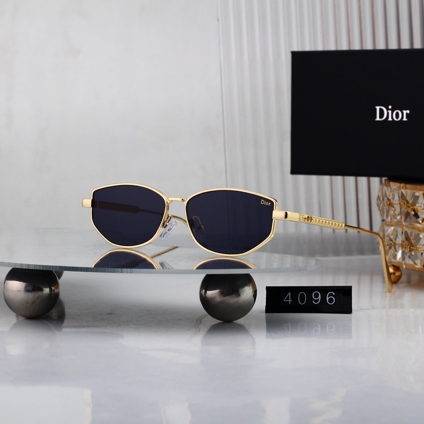 8 colours High-definition lens metal full-frame sunglasses 4096