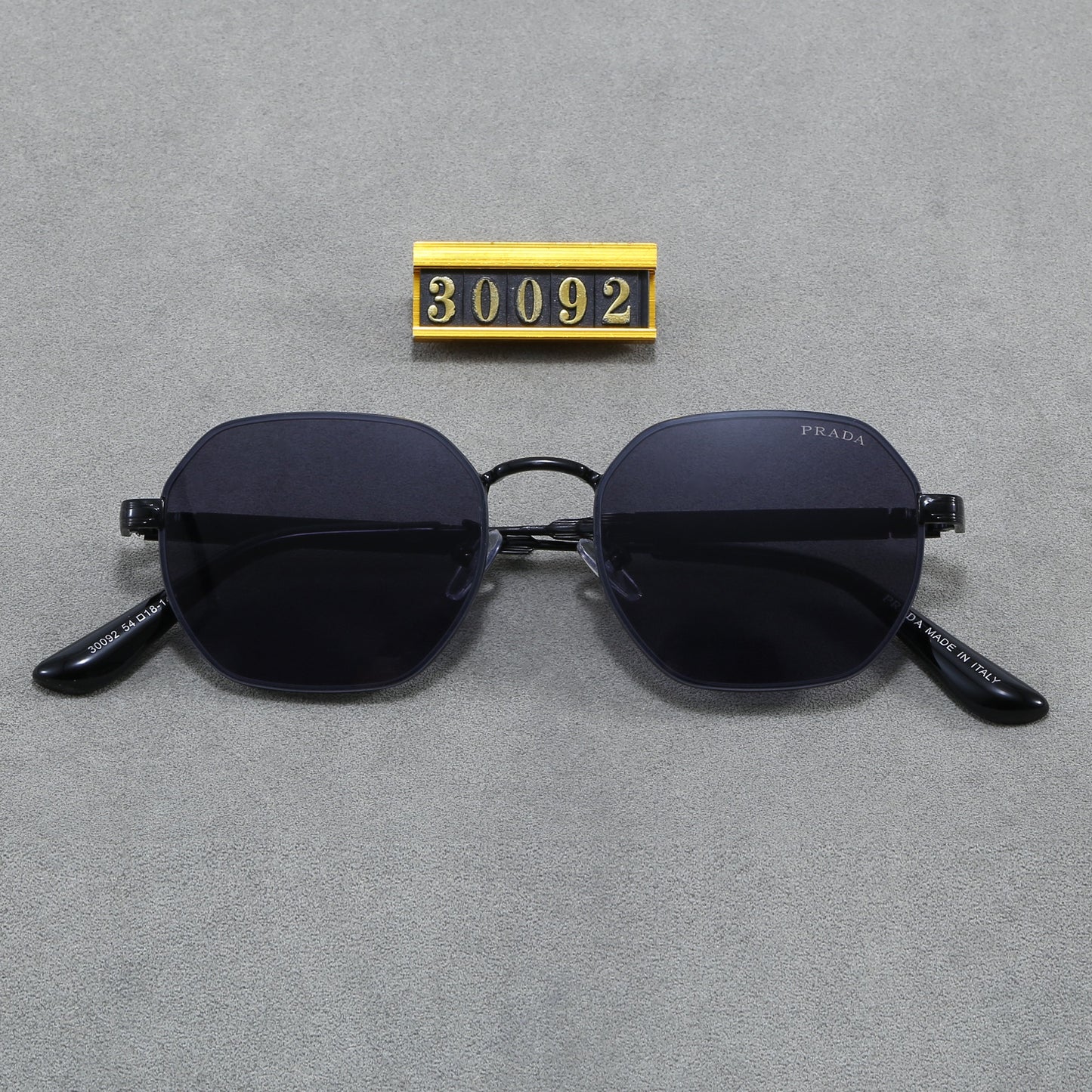 Fashion hot 6 color sunglasses 30092